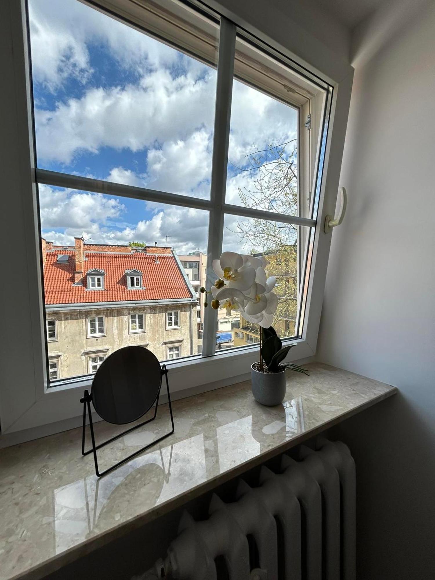 Old Tenement Apartment Varsovia Exterior foto